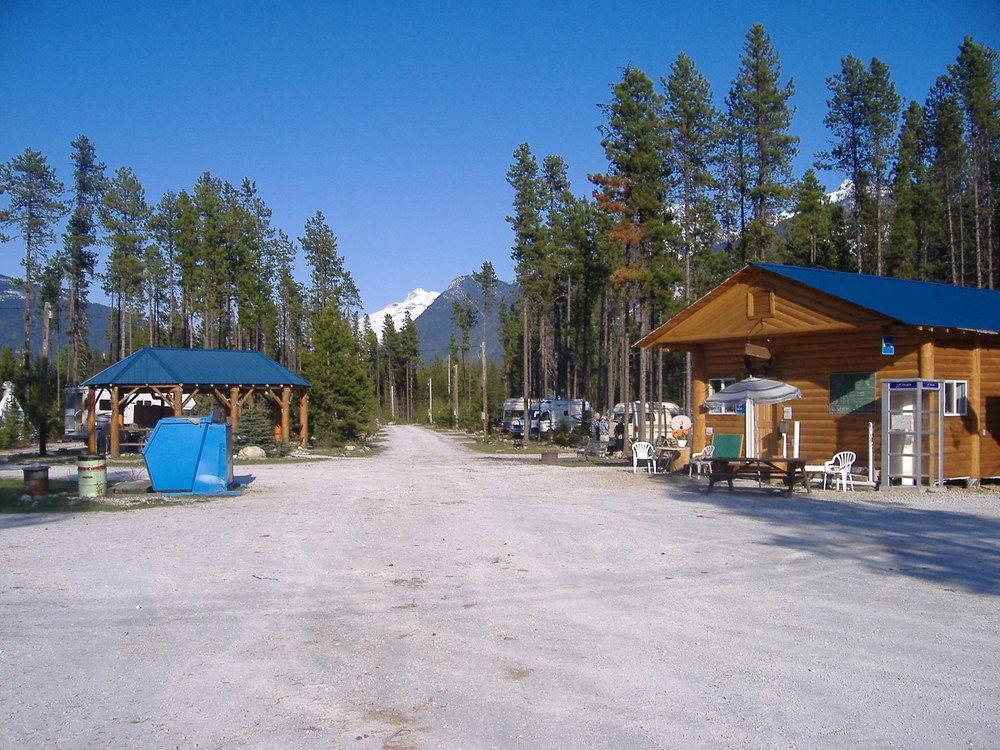 Blue River Cabins & Campgrounds Bagian luar foto